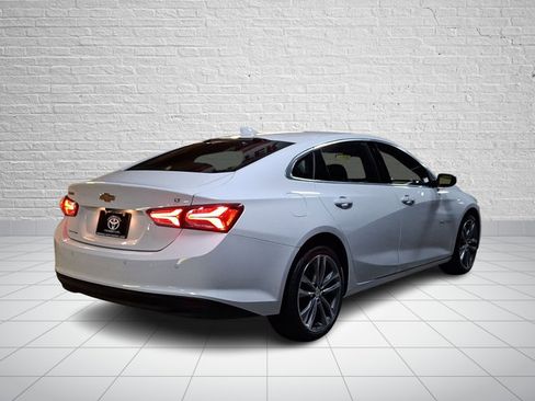 Used 2024 Chevrolet Malibu LT FWD image 6