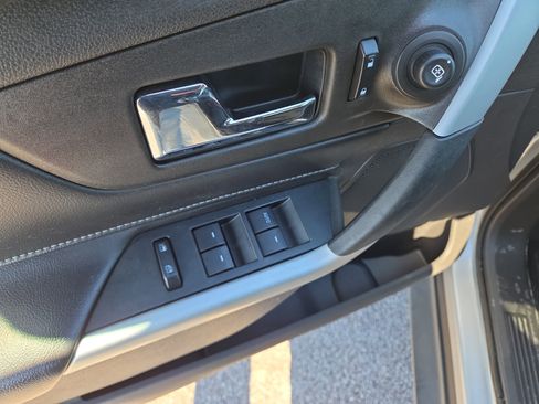 Used 2013 Ford Edge SE image 27