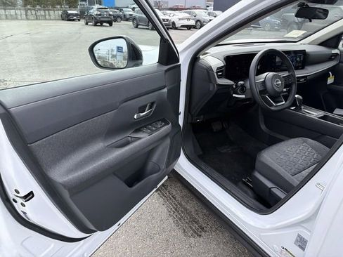 New 2026 Nissan Kicks SV w/ Cold Weather Package AWD/4WD image 12