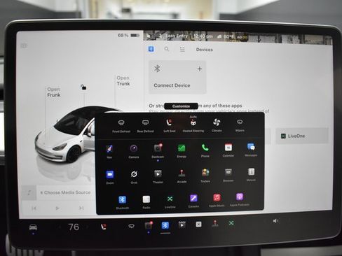 Used 2023 Tesla Model 3 Performance image 24