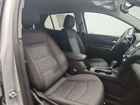 Used 2019 Chevrolet Equinox LT image 25