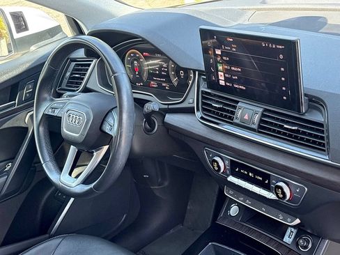 Used 2021 Audi Q5 e Premium AWD/4WD image 32