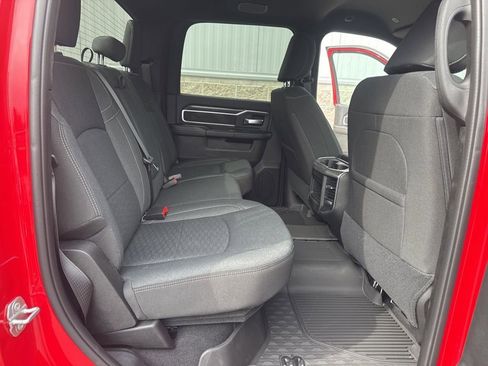 New 2026 RAM 2500 Big Horn AWD/4WD image 17