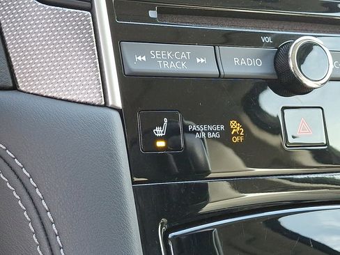 Used 2017 INFINITI Q50 3.0t Premium w/ 3.0T Premium Plus Package image 25