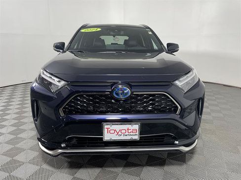 Used 2024 Toyota RAV4 XSE AWD/4WD image 2