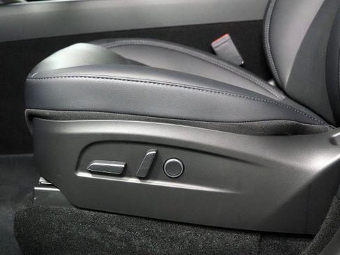 Used 2026 Tesla Model Y Long Range RWD image 73