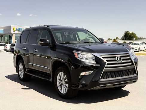 Used 2017 Lexus GX 460 Premium AWD/4WD image 6