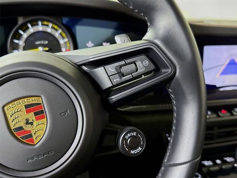 Used 2022 Porsche 911 GT3 image 23