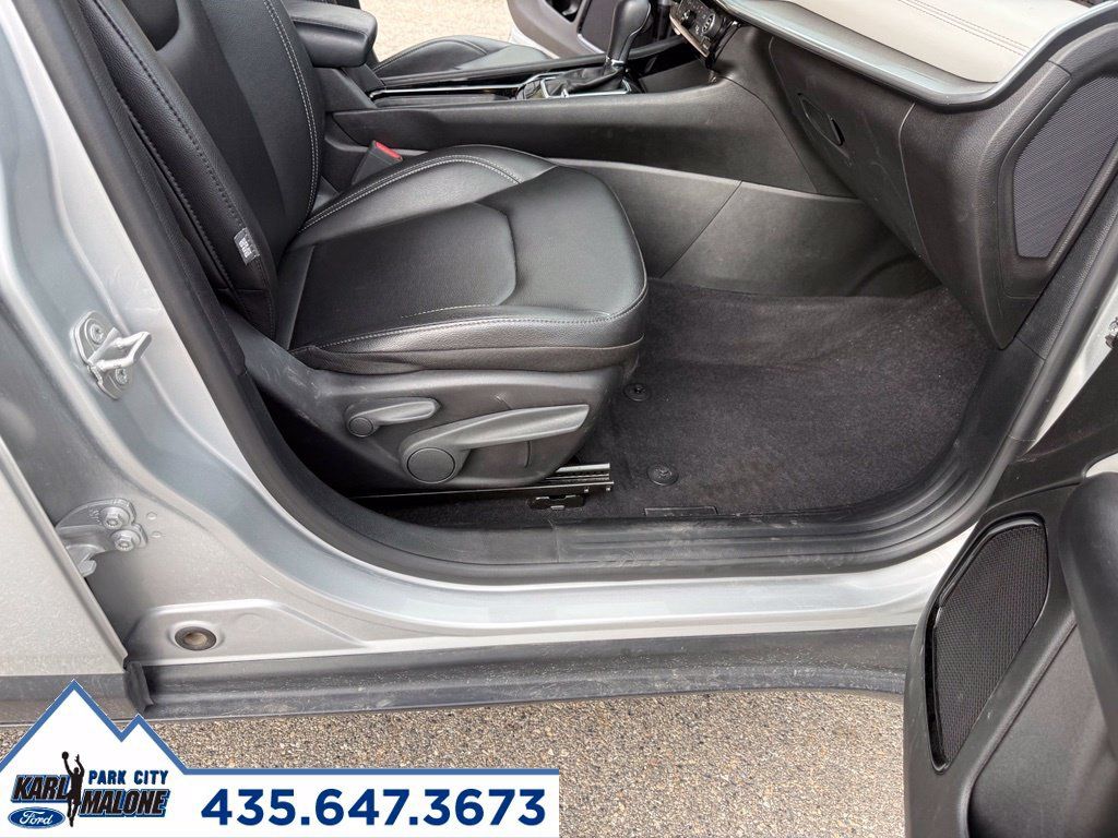 Used 2025 Jeep Compass Limited AWD/4WD image 37