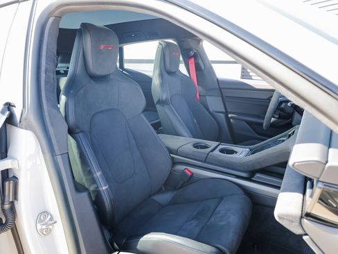 Certified 2023 Porsche Taycan GTS image 28