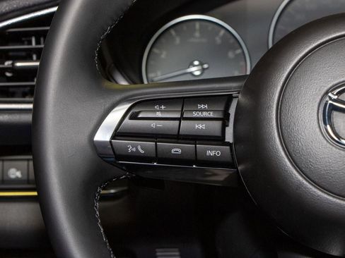 Used 2025 MAZDA CX-30 AWD 2.5 S w/ Premium Package image 29