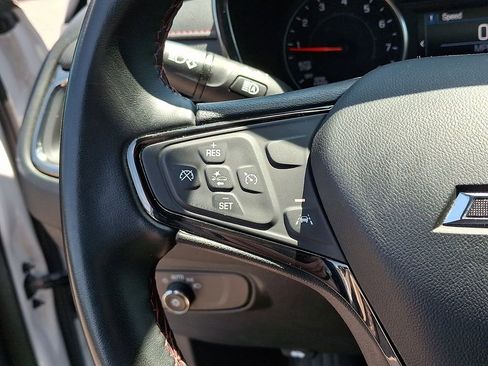 Used 2023 Chevrolet Equinox RS AWD/4WD image 20
