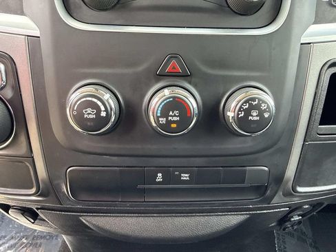 Used 2024 RAM 1500 Classic SLT RWD image 30