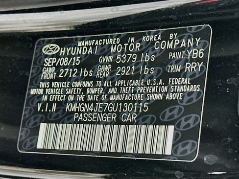 Used 2016 Hyundai Genesis 3.8 w/ Option Group 04 RWD image 12