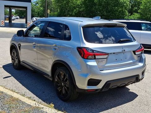 Used 2023 Mitsubishi Outlander Sport LE AWD/4WD image 4