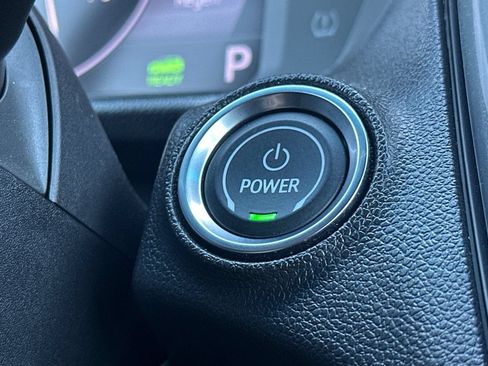 Used 2023 Chevrolet Bolt LT w/ Infotainment Package FWD image 21