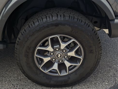 Certified 2023 Ford Bronco Badlands AWD/4WD image 7