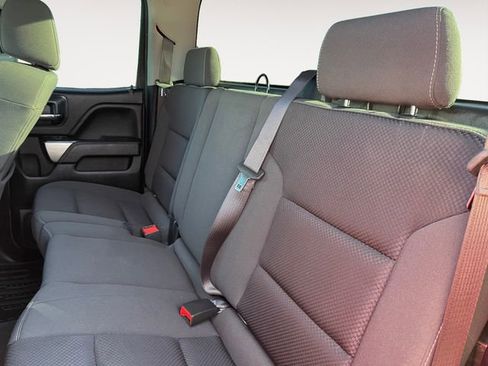 Used 2018 Chevrolet Silverado 1500 LT image 13