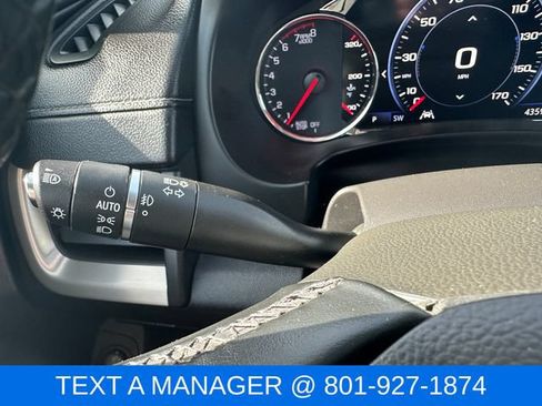 Used 2024 GMC Terrain Denali AWD/4WD image 32