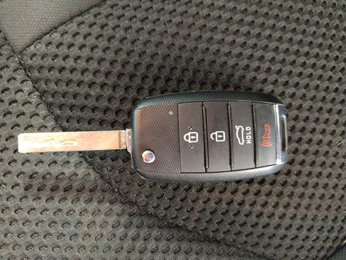 Used 2019 Kia Optima LX FWD image 32