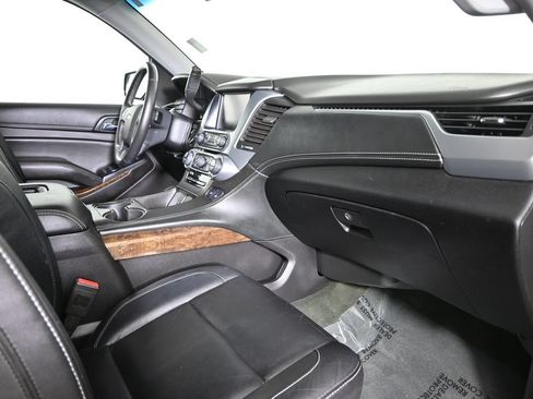 Used 2015 Chevrolet Tahoe LT w/ Luxury Package AWD/4WD image 15