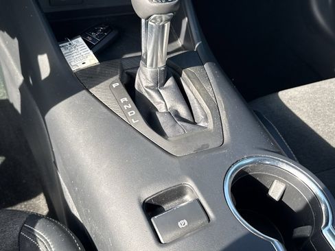 Used 2024 Ford Mustang EcoBoost image 24