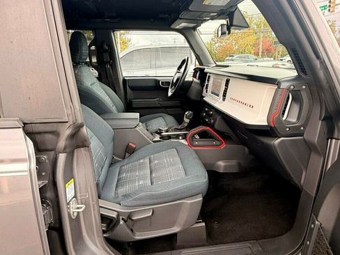 Used 2023 Ford Bronco Heritage Edition image 20