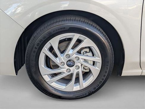 Certified 2025 Subaru Impreza 2.0i image 22