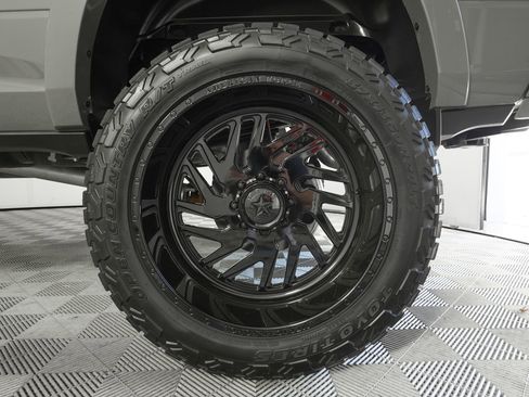 Used 2026 RAM 3500 Limited image 33