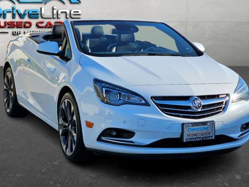 Used 2019 Buick Cascada Premium image 16