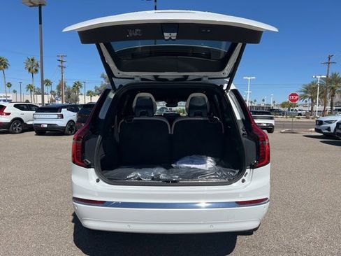 New 2026 Volvo XC90 B5 Core image 27