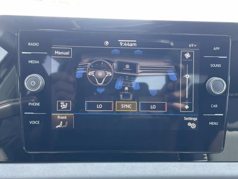 New 2026 Volkswagen Jetta SE FWD image 26