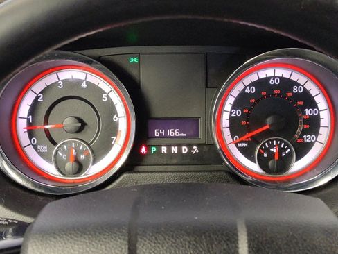 Used 2019 Dodge Grand Caravan SXT FWD image 23