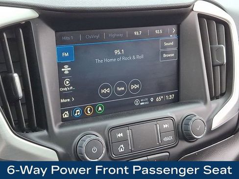 Used 2022 GMC Terrain SLT w/ Infotainment Package II AWD/4WD image 11