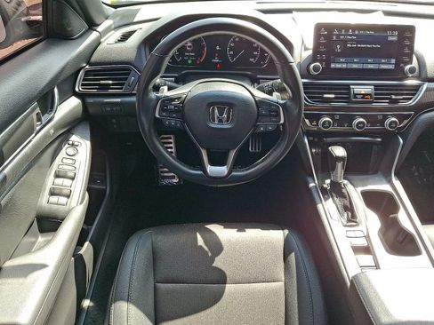 Used 2021 Honda Accord Sport image 11