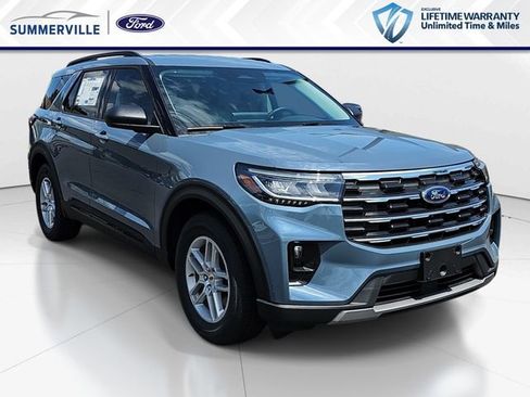New 2026 Ford Explorer Active w/ Active Comfort Package RWD image 1