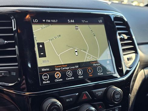 Used 2021 Jeep Grand Cherokee Laredo X AWD/4WD image 21