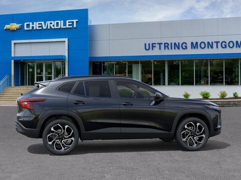 New 2026 Chevrolet Trax RS w/ Driver Confidence Package FWD image 5