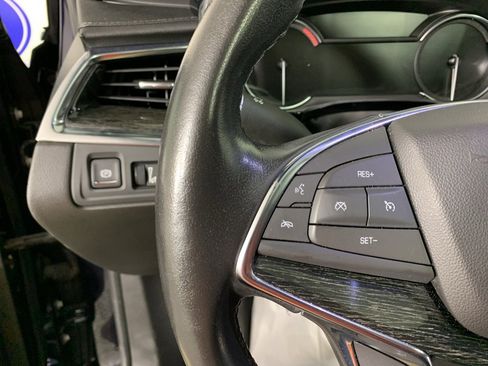 Used 2021 Cadillac XT5 Premium Luxury image 16