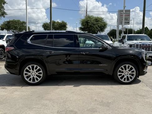Used 2024 GMC Acadia Denali w/ Super Cruise Package AWD/4WD image 3