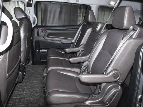 Used 2023 Honda Odyssey Touring image 42