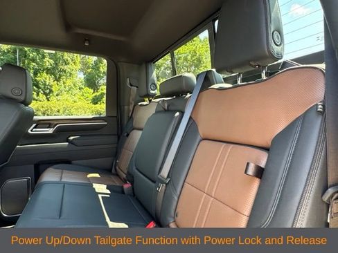 Used 2026 Chevrolet Silverado 2500 High Country w/ Technology Package AWD/4WD image 25