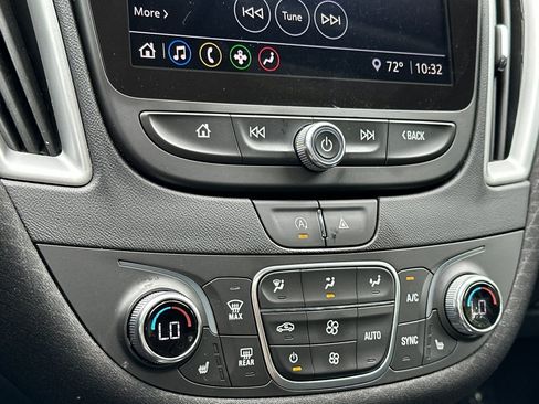 Used 2024 Chevrolet Malibu LT FWD image 22