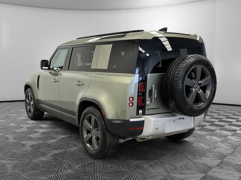 Used 2025 Land Rover Defender 110 S AWD/4WD image 3