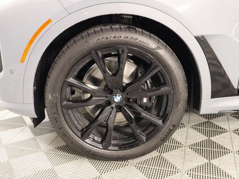 New 2026 BMW X7 xDrive40i w/ M Sport Package AWD/4WD image 20