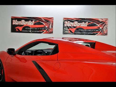 Used 2022 Chevrolet Corvette Stingray Preferred Conv w/ Battery Protection Package RWD image 5
