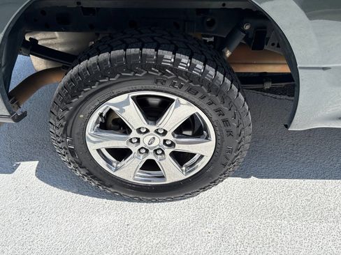 Used 2018 Ford F150 XLT w/ Equipment Group 302A Luxury RWD image 9