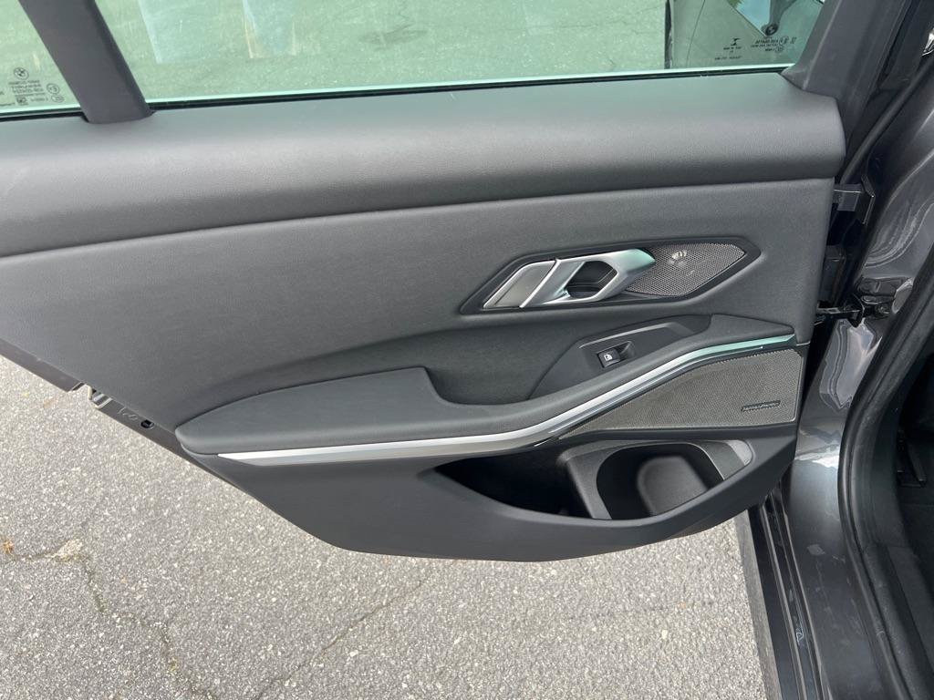 Used 2021 BMW 330i Sedan RWD image 15