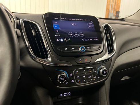 Certified 2024 Chevrolet Equinox LT image 22