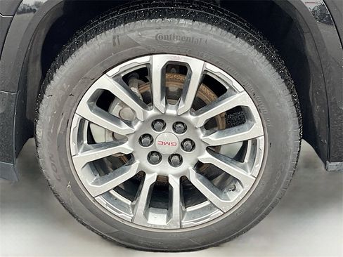 Used 2020 GMC Acadia Denali w/ GMC Pro Grade Package image 34